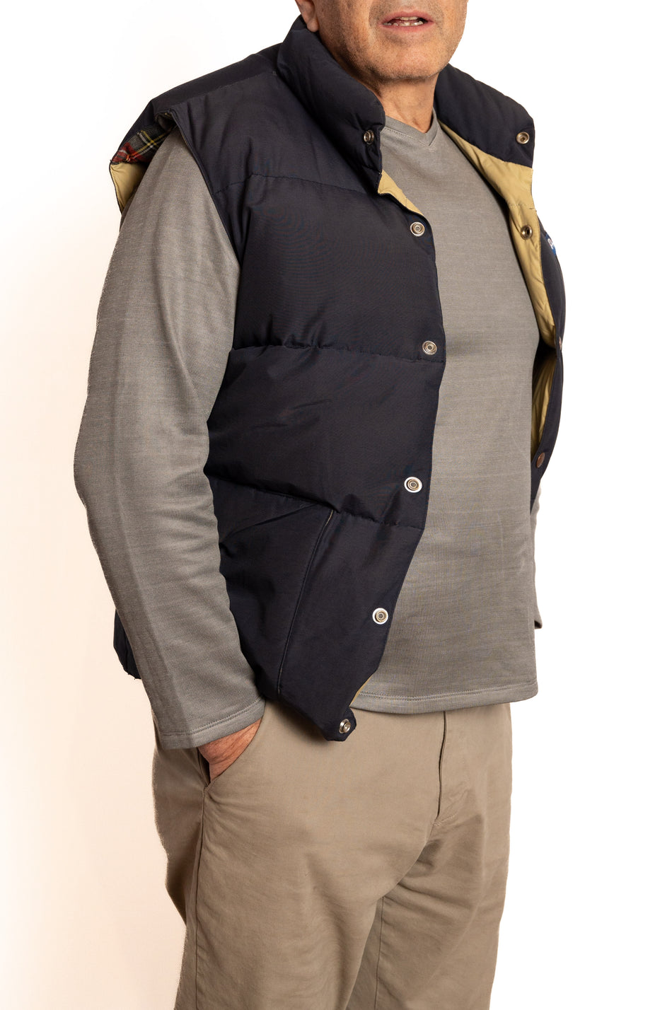 SAFE-PRO Anti-Slash Long Sleeve T-Shirt with cut, bite & scratch resistant material