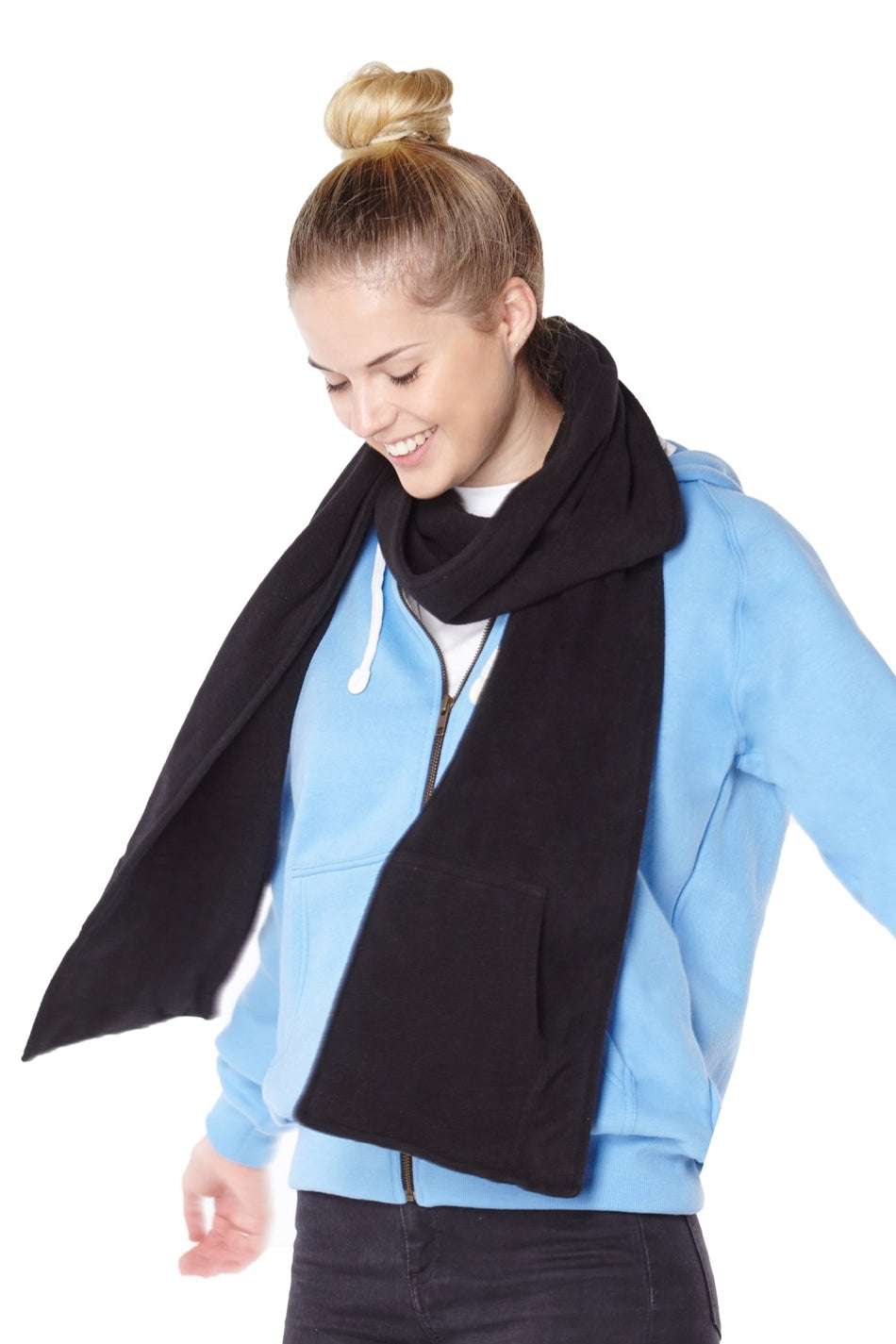 Anti-slash Scarf lined with upgraded level 5 cut resistant lining.